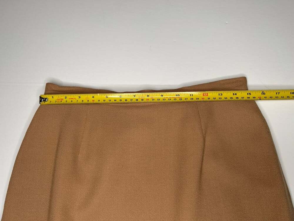 Vintage Christian Dior Women’s 2pc. Suit, Tan, With Blk. Trim, Sz.12, Circa 90’s - Picture 11 of 16